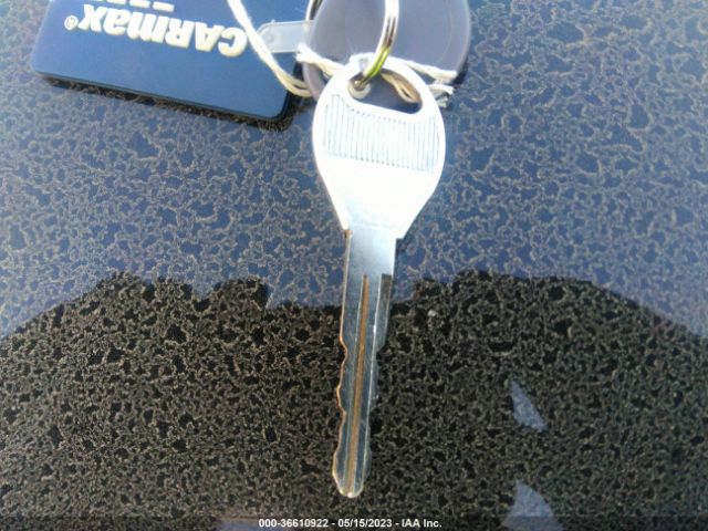 3N1CN7AP4HL857653 Nissan Versa Sedan S