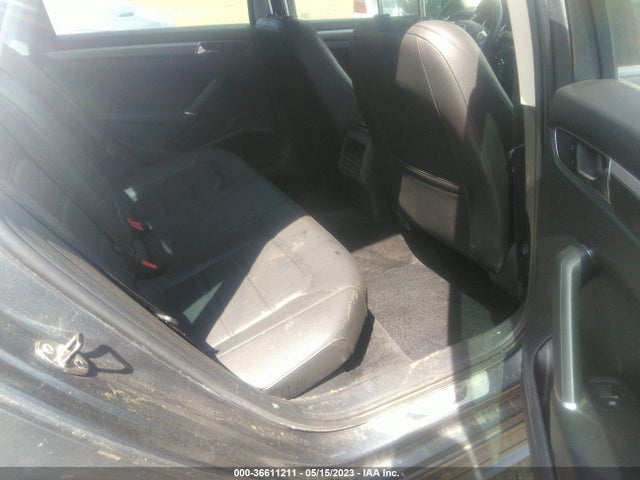 1VWDT7A32HC047337 Volkswagen Passat R-line W/comfort Pkg