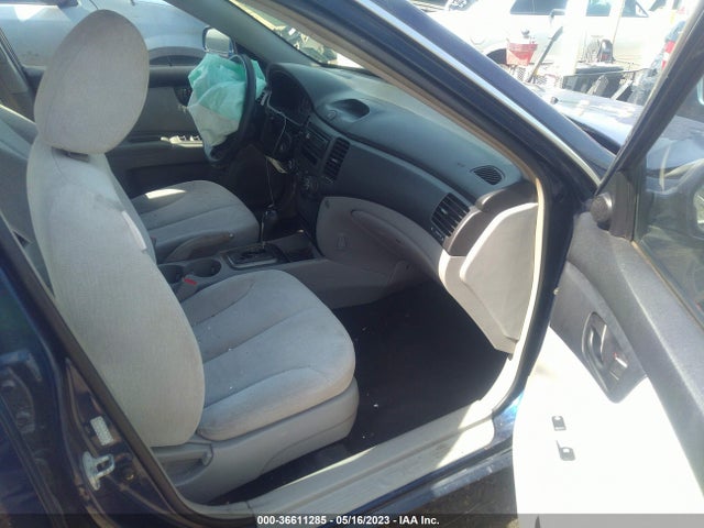 2007 KIA OPTIMA LX VIN: KNAGE124175157178