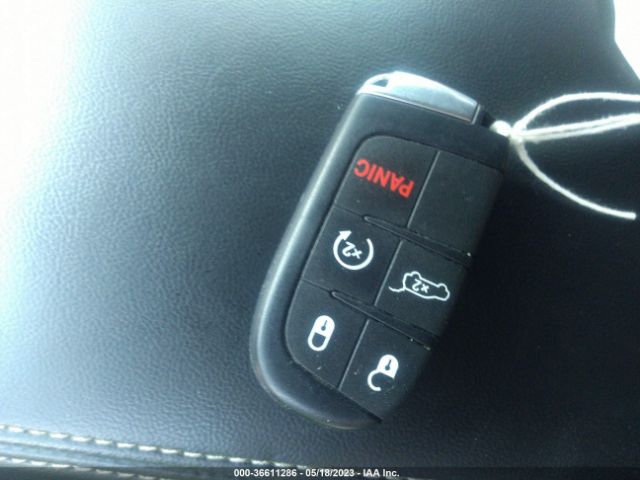1C4RJFBG2HC948055 Jeep Grand Cherokee Limited