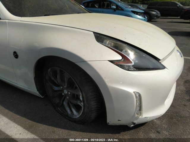 JN1AZ4EH9JM570821 Nissan 370Z COUPE