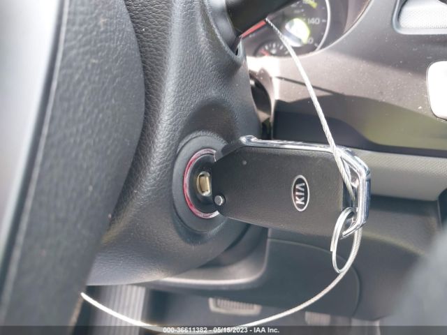 KNDEPCAA5M7142786 KIA Seltos Lx