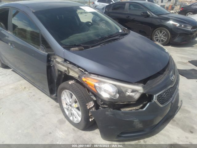 KNAFX4A6XG5597491 KIA FORTE LX