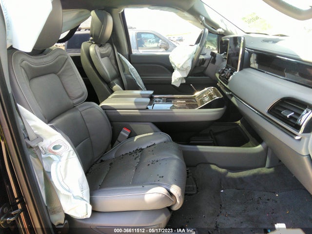 2019 Lincoln Navigator, VIN: 5LMJJ2JT0KEL05115