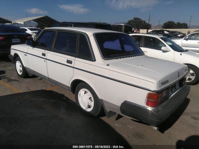 1986 VOLVO 244 DL/GL VIN: YV1AX8847G1159828
