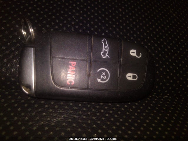 2C3CCAET3FH808266 Chrysler 300 300c