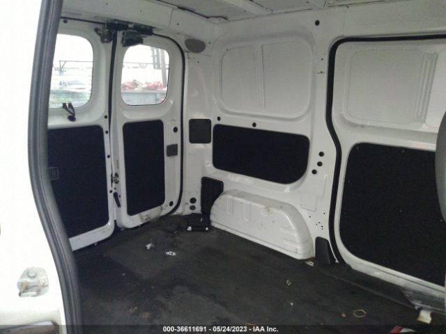 3N6CM0KN8FK717982 Nissan Nv200 S
