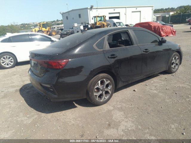 3KPF24ADXME280536 KIA Forte Lxs