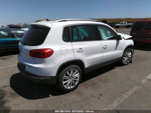 WVGAV7AX2FW605603 Volkswagen TIGUAN SE