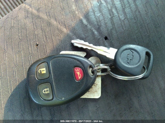 2009 CHEVROLET SILVERADO 1500 LT VIN: 1GCEK24009Z195290