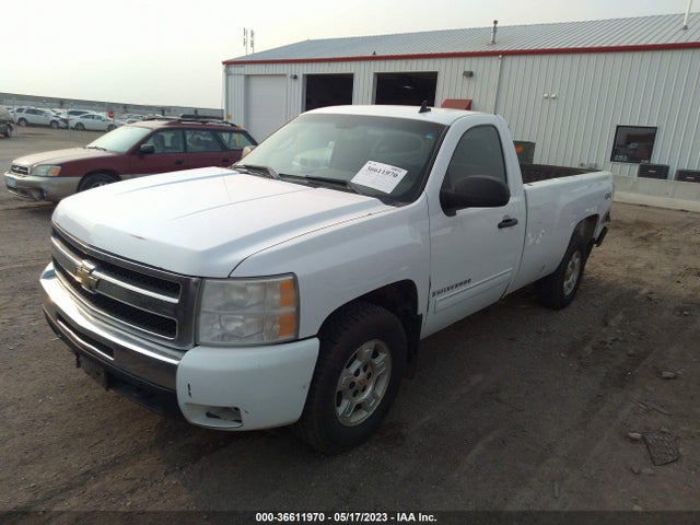2009 CHEVROLET SILVERADO 1500 LT VIN: 1GCEK24009Z195290