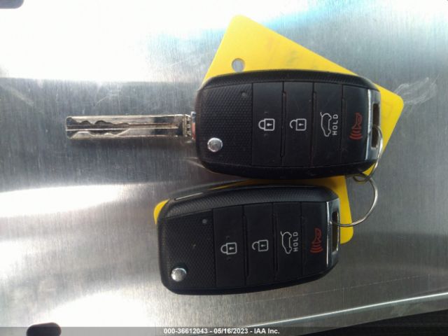 5XYKT3A67EG548566 KIA SORENTO LX