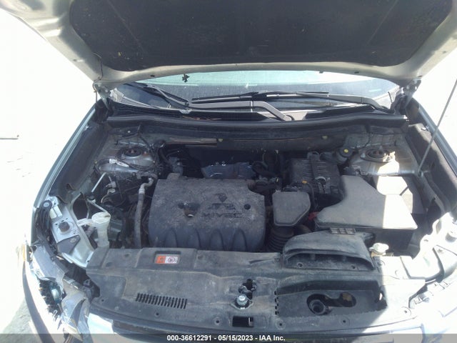 JA4AZ3A37JZ040961 Mitsubishi Outlander Es/se/sel/le