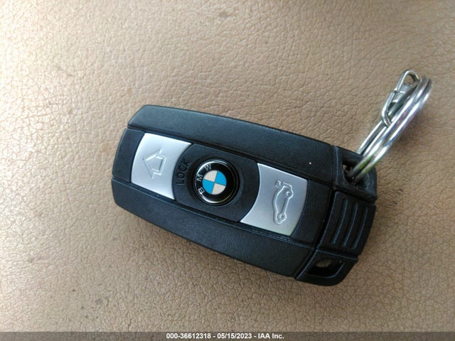 2011 BMW 3 SERIES 328I VIN: WBAPH7C52BE679909
