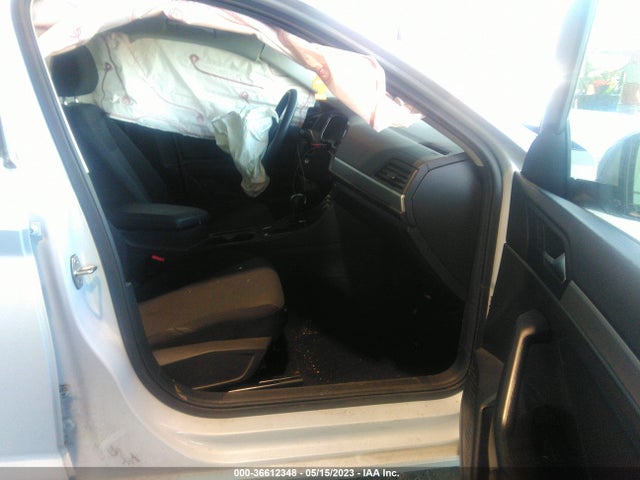 3VWC57BU4KM073263 Volkswagen Jetta S/se/r-line
