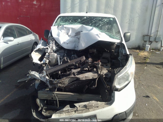 3N63M0YN9FK723006 Chevrolet City Express Cargo Van Ls