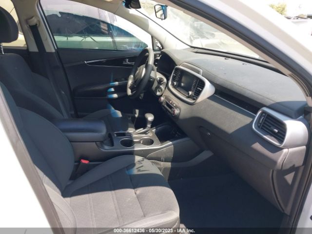 5XYPG4A52KG571787 KIA Sorento Lx V6