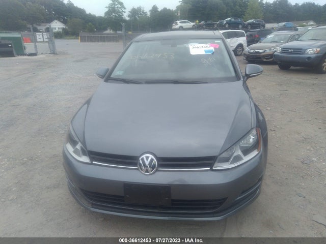 3VW217AU8HM050117 Volkswagen GOLF S