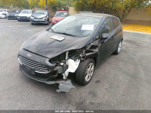 Ford FIESTA SE 2015 3FADP4EJ3FM221156 Image 2