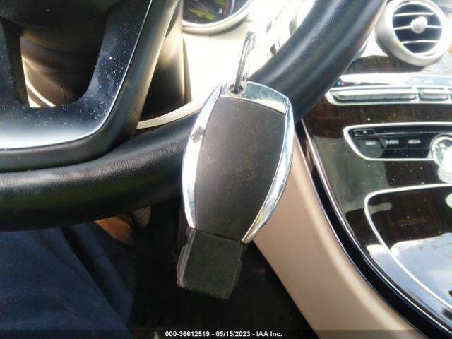 55SWF4JB2JU282711 Mercedes-Benz C-class C 300