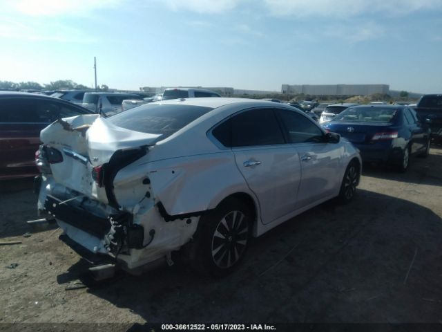 1N4AL3AP2JC111440 Nissan Altima 2.5 Sv