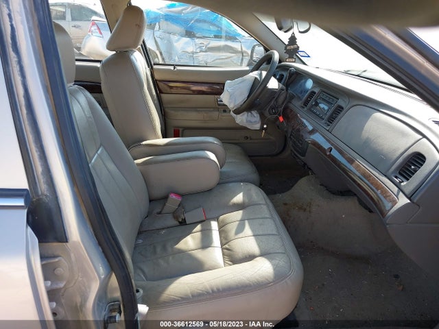 2009 MERCURY GRAND MARQUIS LS VIN: 2MEHM75V59X609375