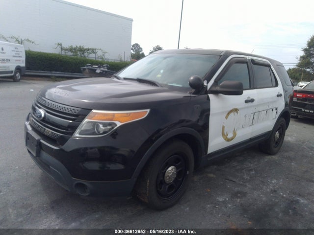 Ford UTILITY POLICE 2014 1FM5K8AR8EGB54767 Image 2