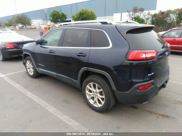 1C4PJMCSXFW692323 Jeep Cherokee Latitude
