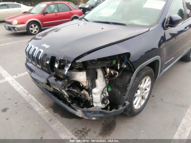 1C4PJMCSXFW692323 Jeep Cherokee Latitude