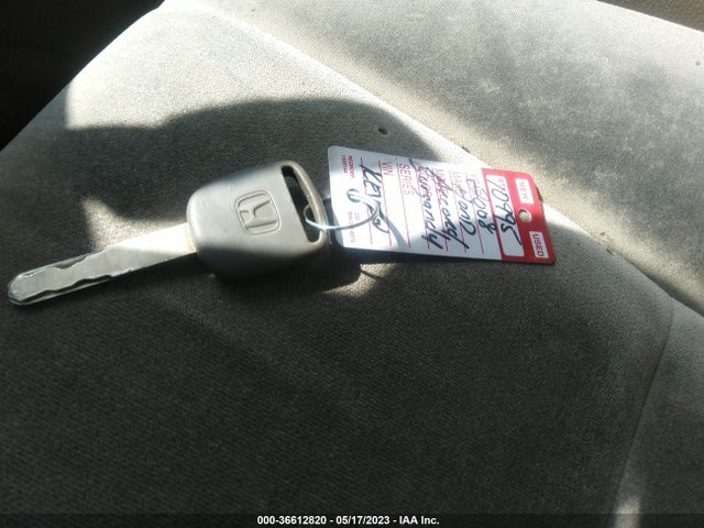 2008 HONDA ACCORD SDN LX VIN: 1HGCP263X8A164448