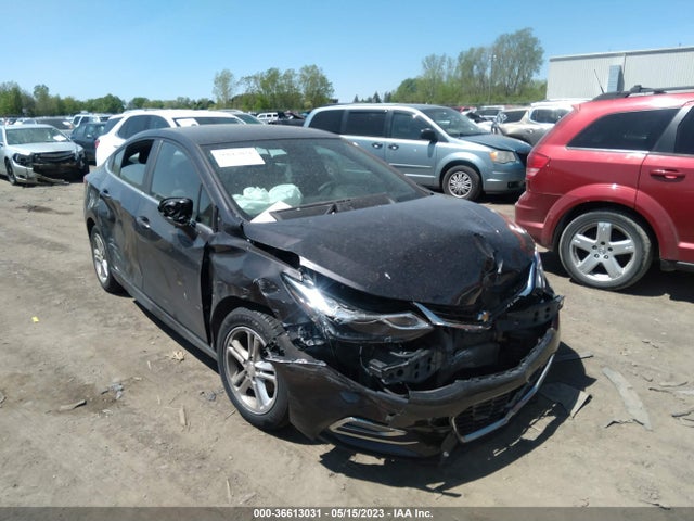 Chevrolet CRUZE LT 2017 1G1BE5SM4H7190145 Image 1