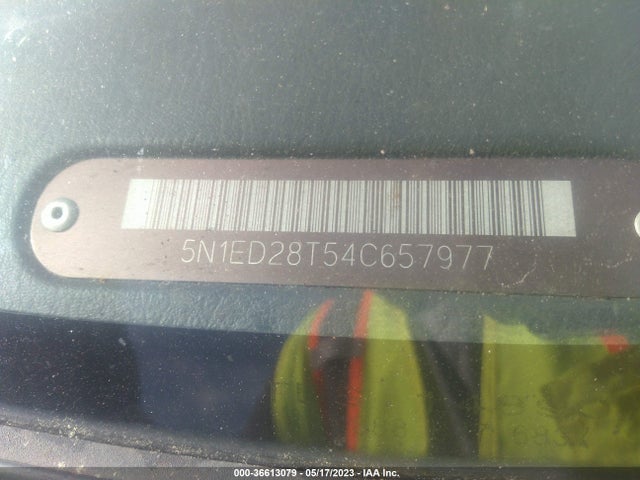 2004 NISSAN XTERRA SE VIN: 5N1ED28T54C657977