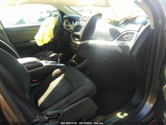3C4PDCAB5JT236099 Dodge JOURNEY SE