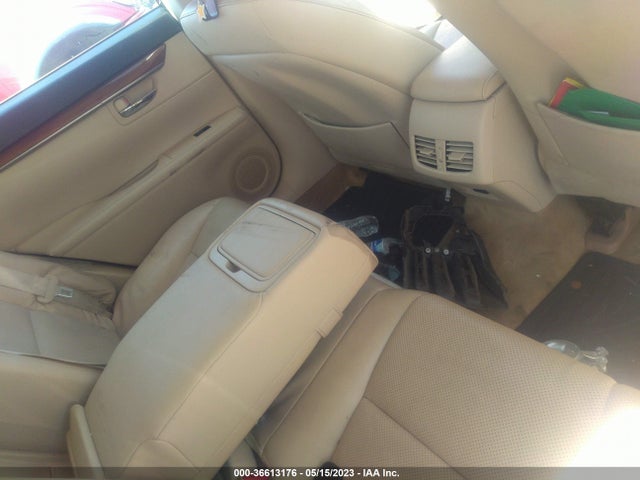 JTHBW1GG1E2063263 Lexus Es 300h Hybrid