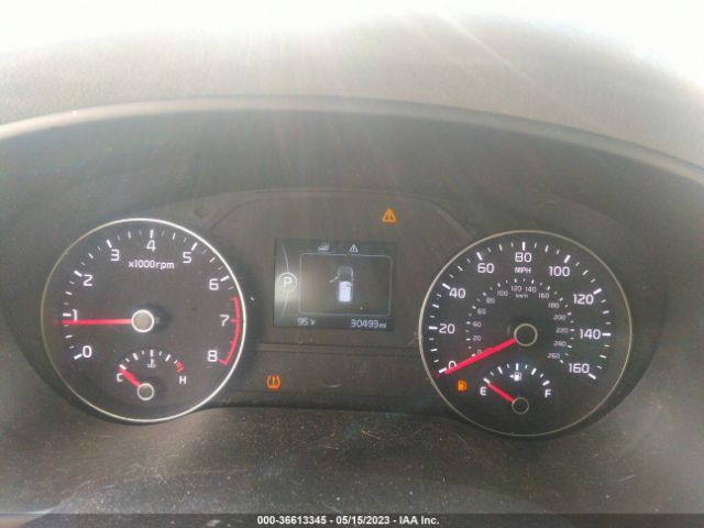 KNDPMCAC1J7461374 KIA Sportage Lx