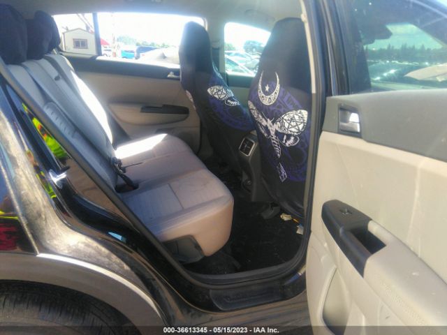 KNDPMCAC1J7461374 KIA Sportage Lx