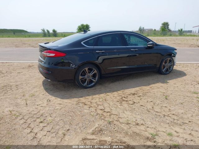 3FA6P0VP9KR129228 Ford Fusion Sport
