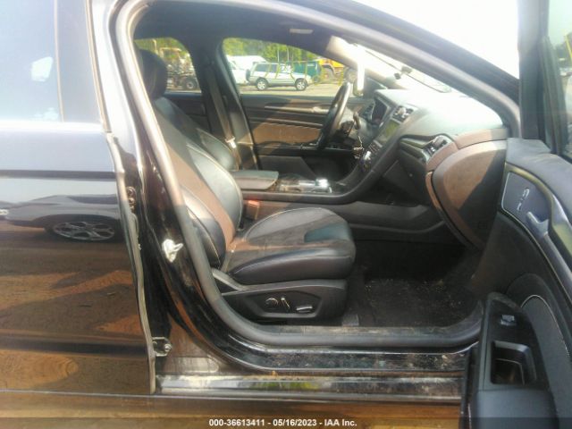 3FA6P0VP9KR129228 Ford Fusion Sport