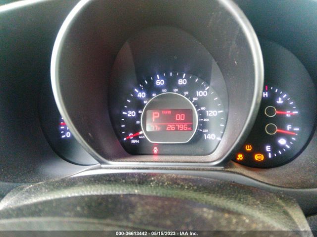 KNDJN2A25K7656027 KIA Soul Base