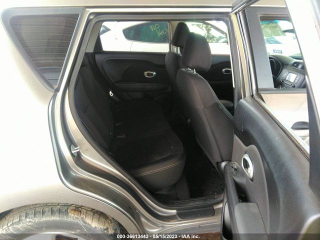 KNDJN2A25K7656027 KIA Soul Base