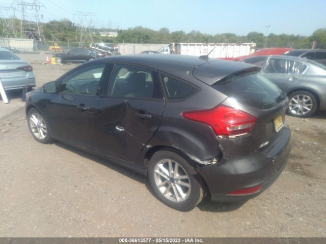 1FADP3K2XGL385062 Ford FOCUS SE