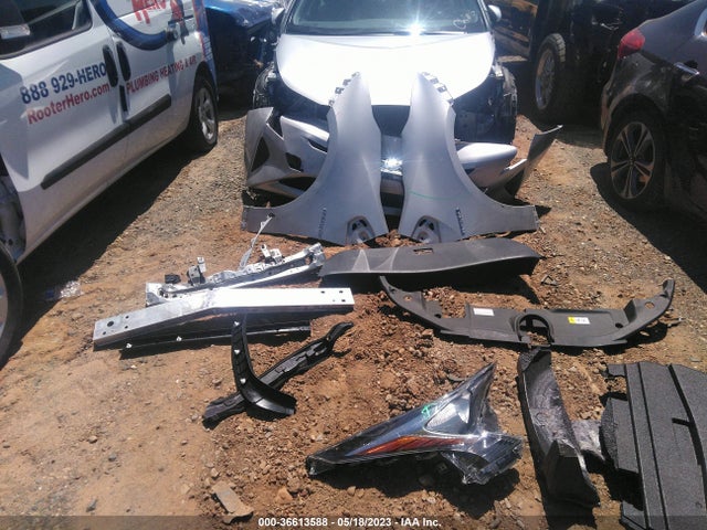 Toyota Prius Two 2016 JTDKBRFU2G3020695 Image 12