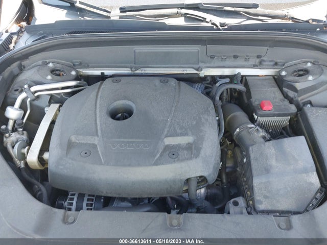 2018 Volvo XC60, VIN: YV4102RK3J1039498