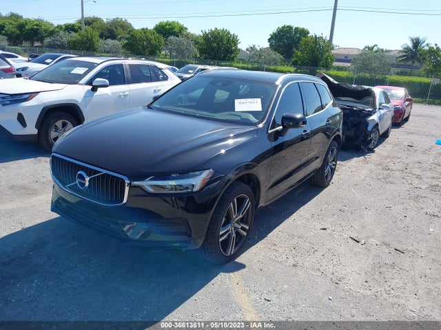 2018 Volvo XC60, VIN: YV4102RK3J1039498