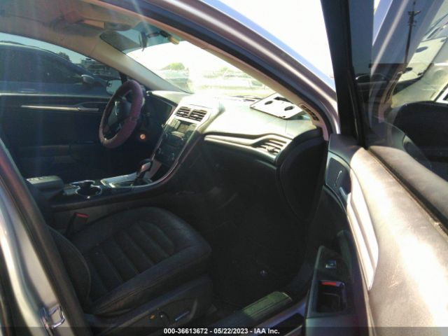 3FA6P0H7XFR266647 Ford FUSION SE
