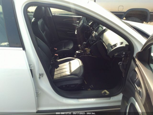 2G4GR5EX3G9157072 Buick Regal Premium I