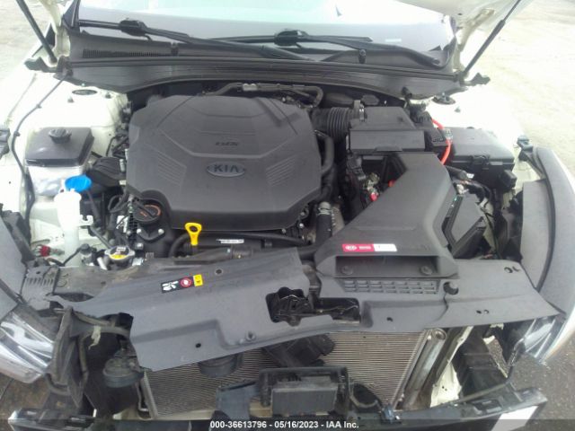 KNALC4J16K5164763 KIA Cadenza Technology