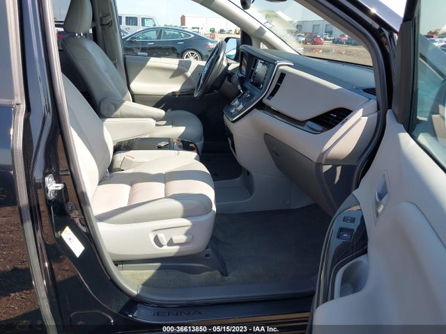 2018 TOYOTA SIENNA XLE AUTO ACCESS VIN: 5TDYZ3DC9JS916835
