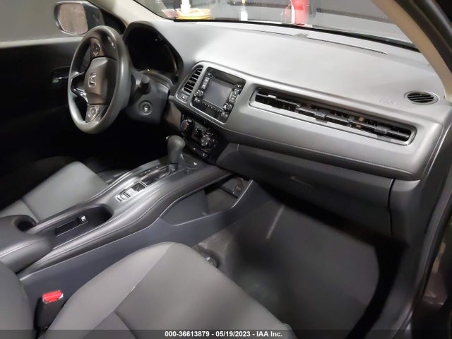 Honda HR-V LX 2020 3CZRU6H37LG700394 Image 5