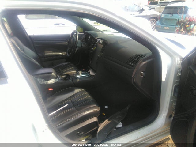 2C3CCAGG8GH298661 Chrysler 300 300s